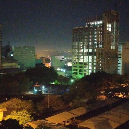 Moderno Y Amplio Apartamento Con Vista Fantastica En Pleno Centro Сьюдад-дель-Эсте Экстерьер фото